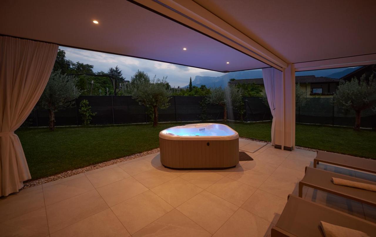Penthouse & Garden - Luxury Apartment Postal / Burgstall Esterno foto